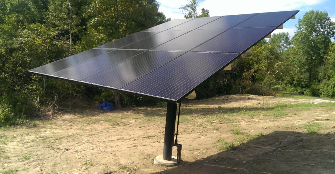 DPW Solar Multi-Pole Mount (MPM) mounted SolarWorld Panels