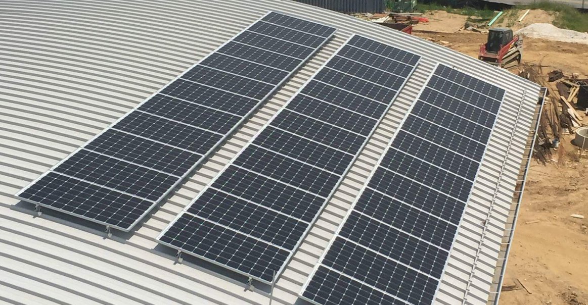 SolarWorld panels at Waverly School solar project